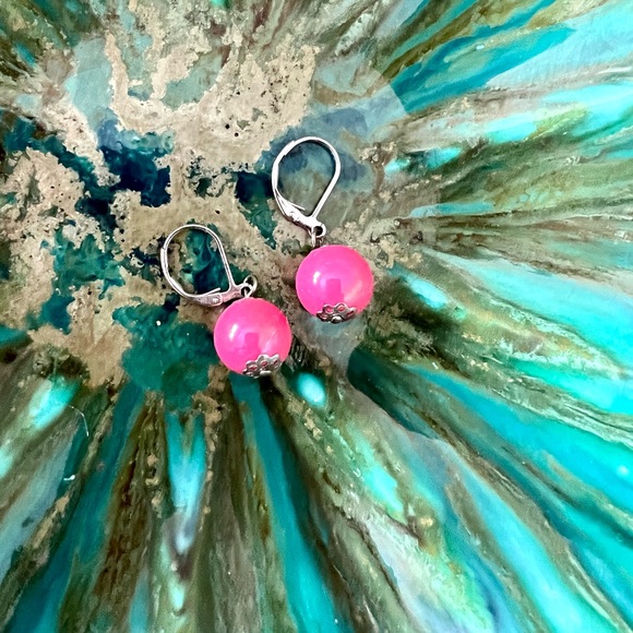 Earring Lot! Lot of 8 dangle ball earrings. - Picture 8 of 10